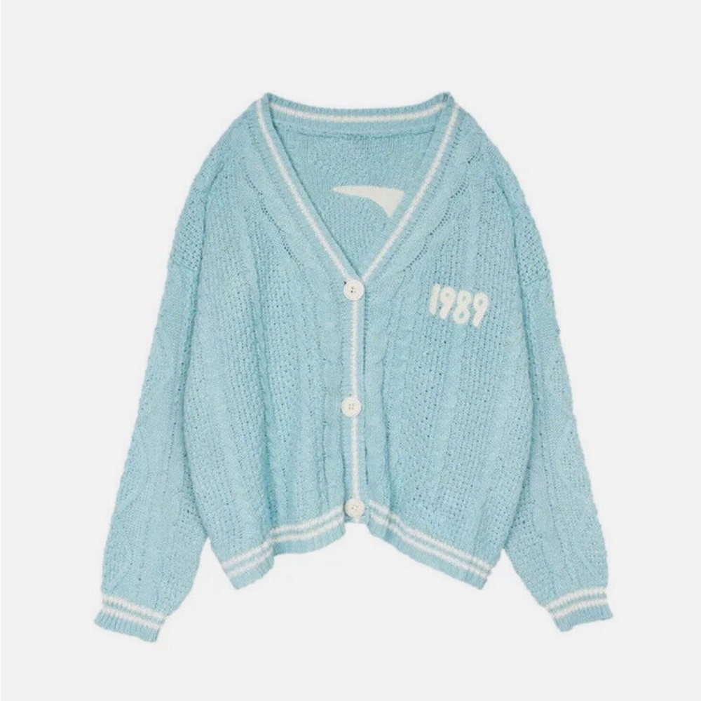 Taylor Swift 1989 cardigan
